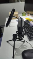 USB Microphone RGB Condensador for Streaming
