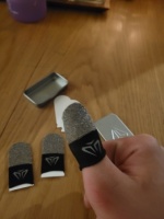 Mobile Game Fingertip Gloves 2 Pcs