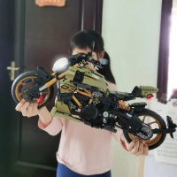 High Tech 1:5 Motorcycle Building Block