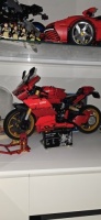 High Tech 1:5 Motorcycle Building Block