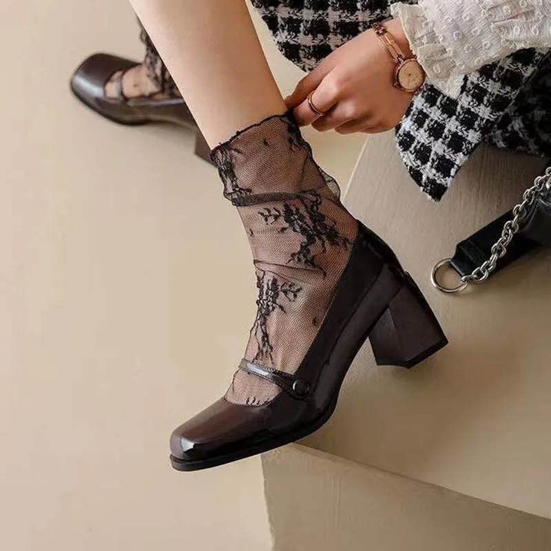 Women Thin Breathable Transparent Lace Socks (1 or 2 Pairs)