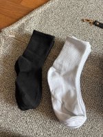 Men Middle Tube Socks (6 or 12 Pairs)